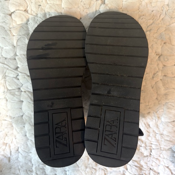 Zara Sandals - Picture 3 of 5